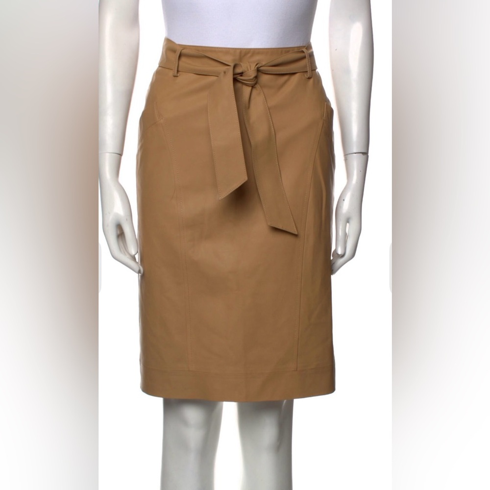 Lafayette’s 148 Women's Tan Leather Pencil Skirt US 4/6 belt adjustable